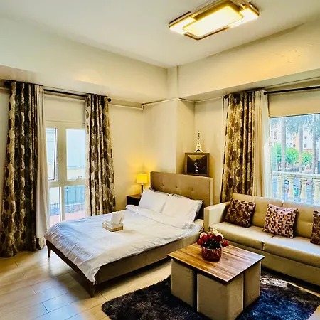 Affordable Stay Across Naia T3